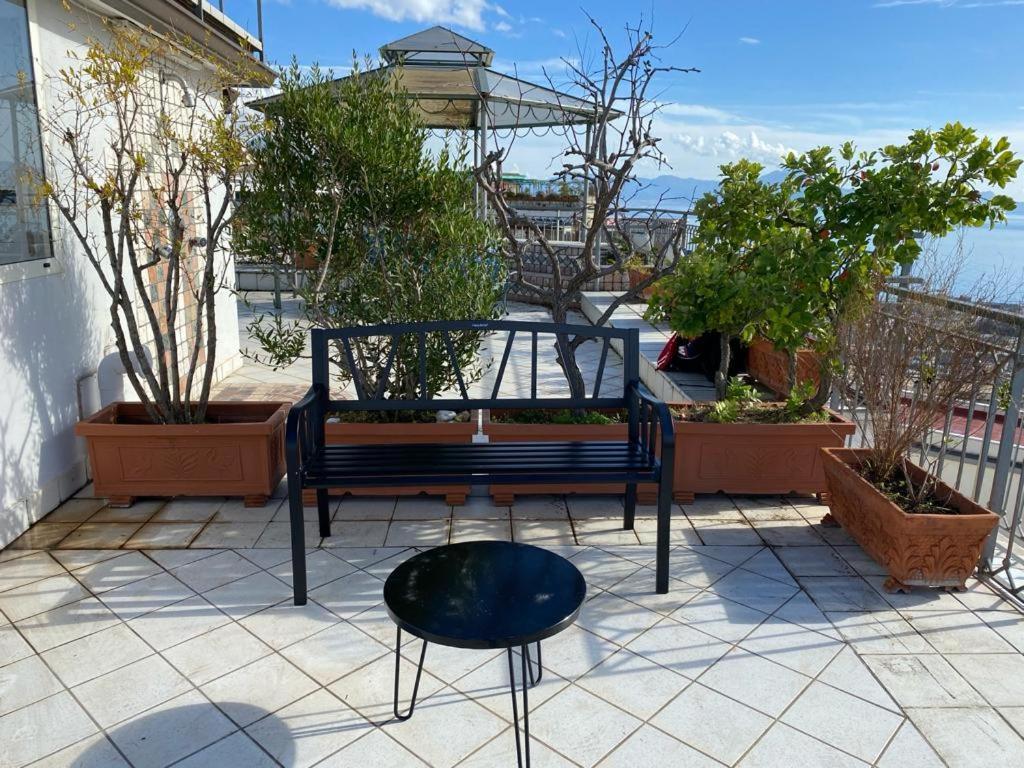 Terrazza Morghen Panoramic Rooftop Naples Extérieur photo