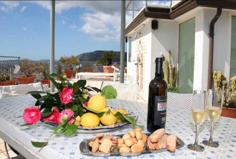 Terrazza Morghen Panoramic Rooftop Naples Extérieur photo